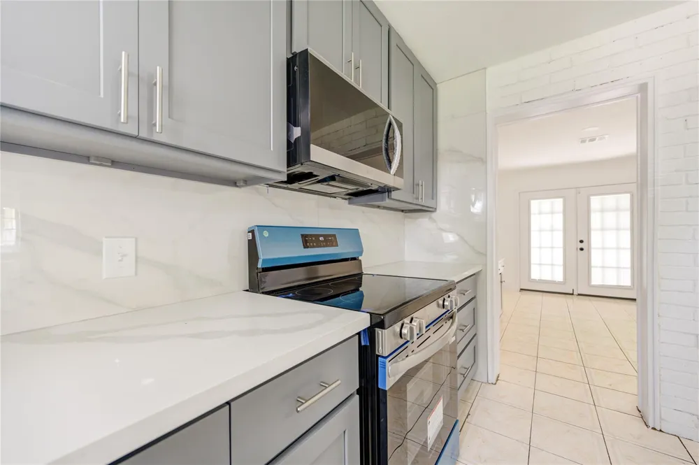 7543 Wilmerdean Street Houston, TX 77061