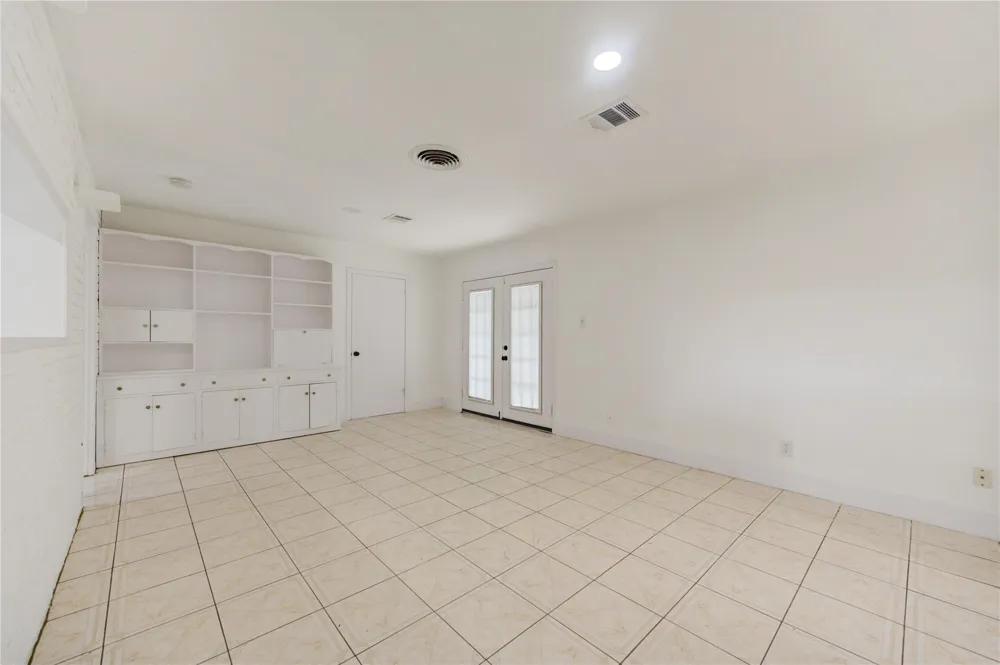 7543 Wilmerdean Street Houston, TX 77061