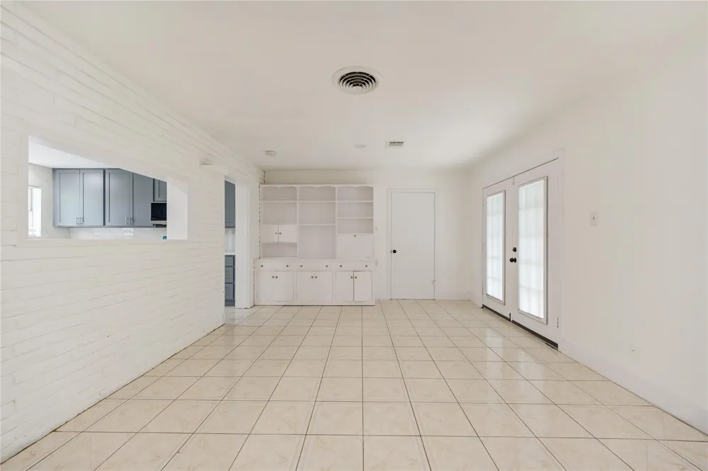 7543 Wilmerdean Street Houston, TX 77061
