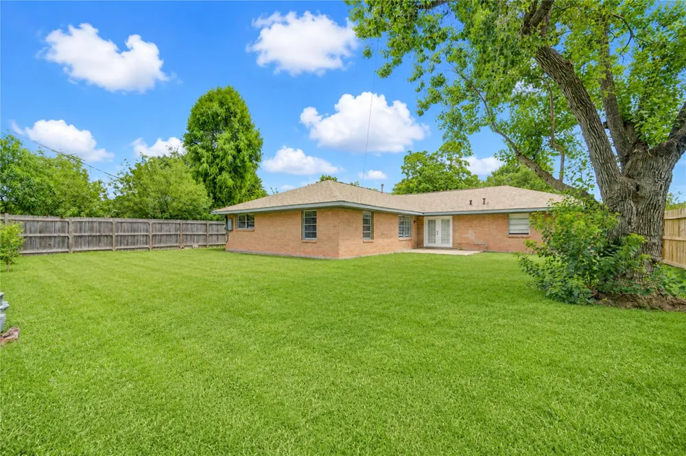 7543 Wilmerdean Street Houston, TX 77061