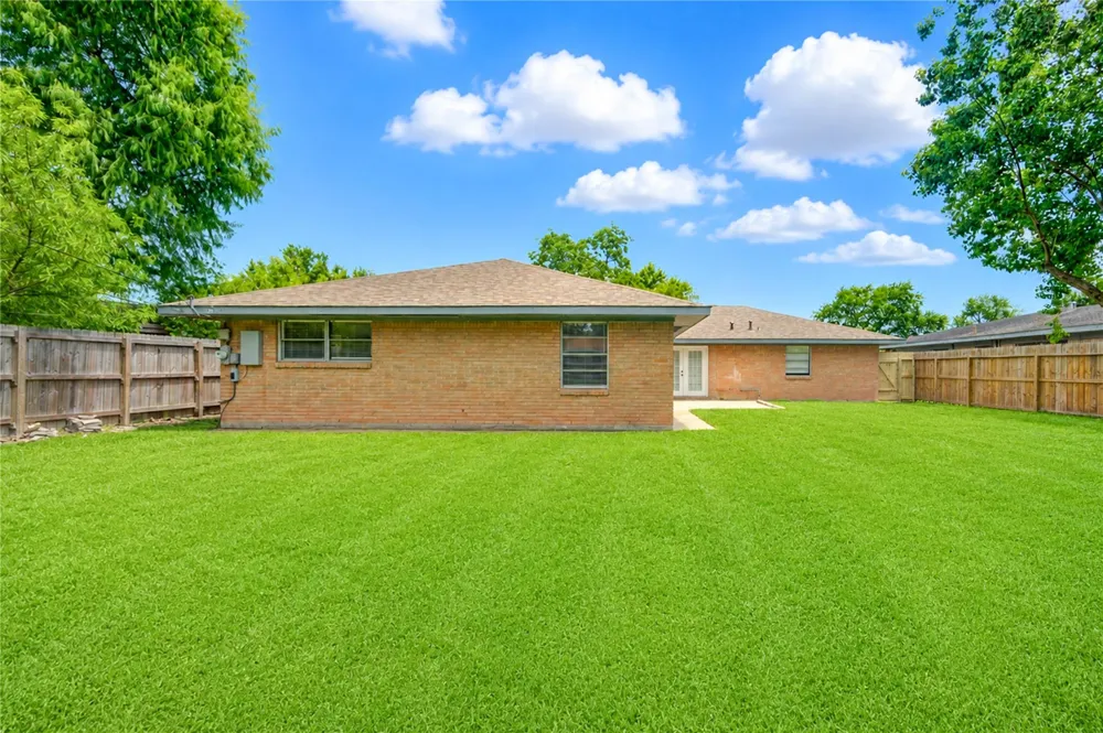 7543 Wilmerdean Street Houston, TX 77061