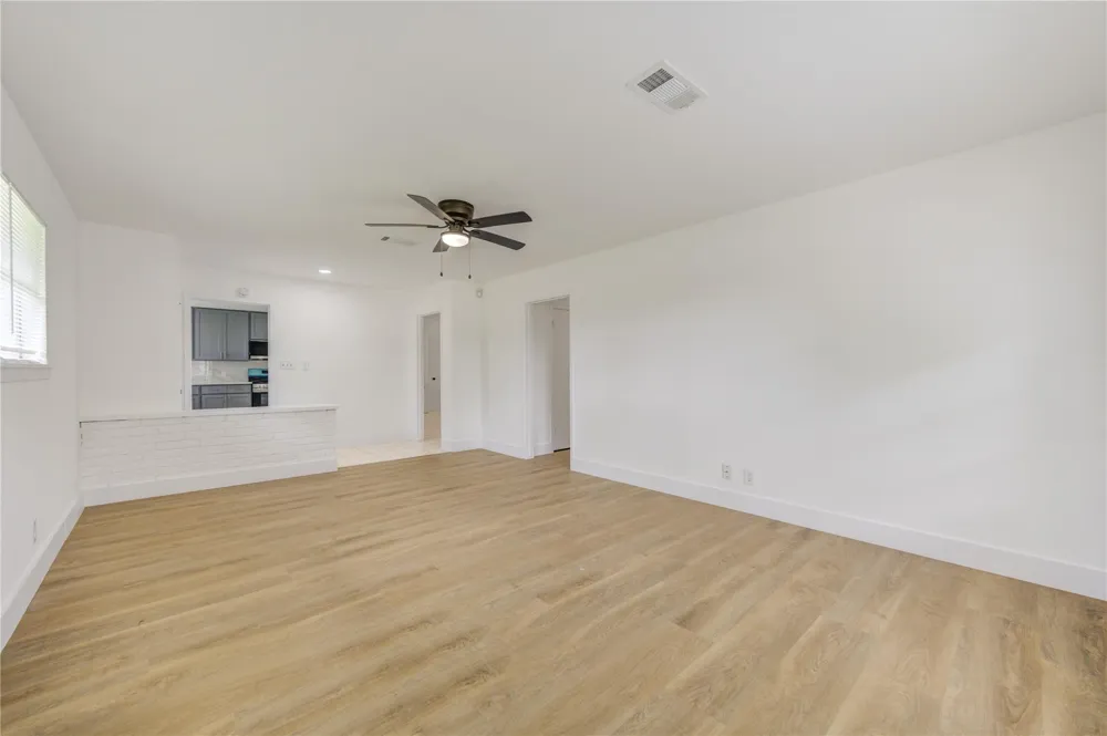 7543 Wilmerdean Street Houston, TX 77061