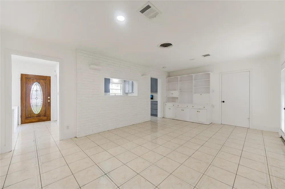 7543 Wilmerdean Street Houston, TX 77061