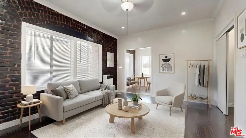 738 New Hampshire Avenue #209 Los Angeles, CA 90005