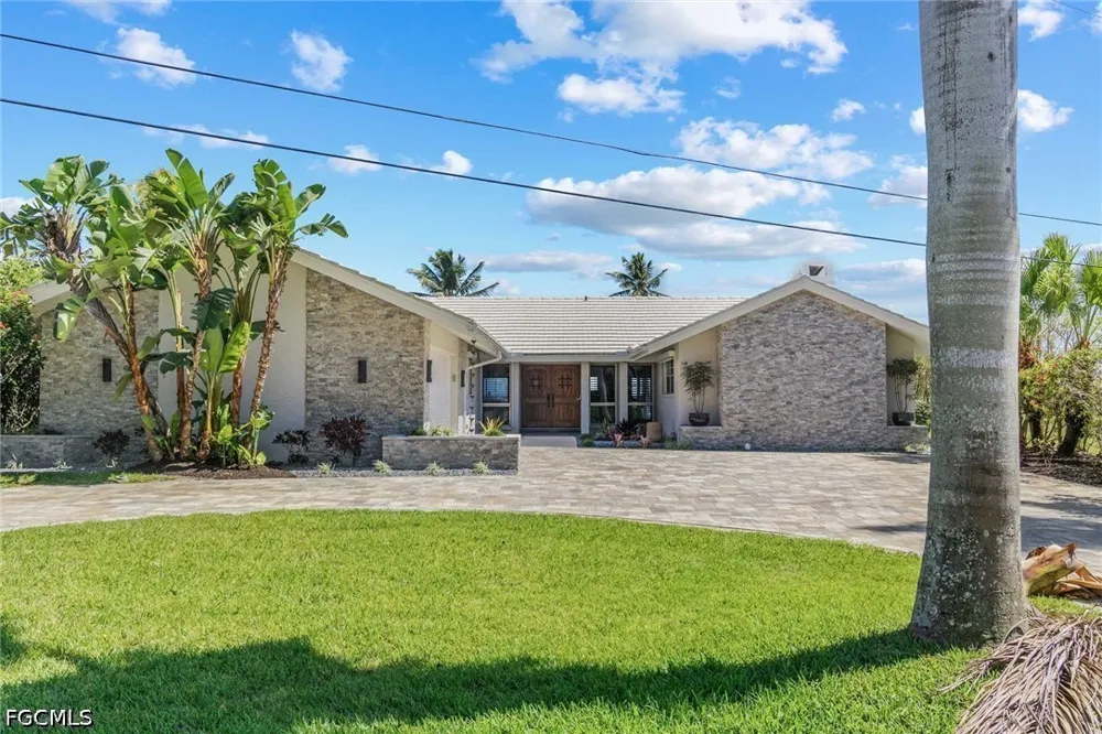 Bayshore Drive Cape Coral, FL 33904