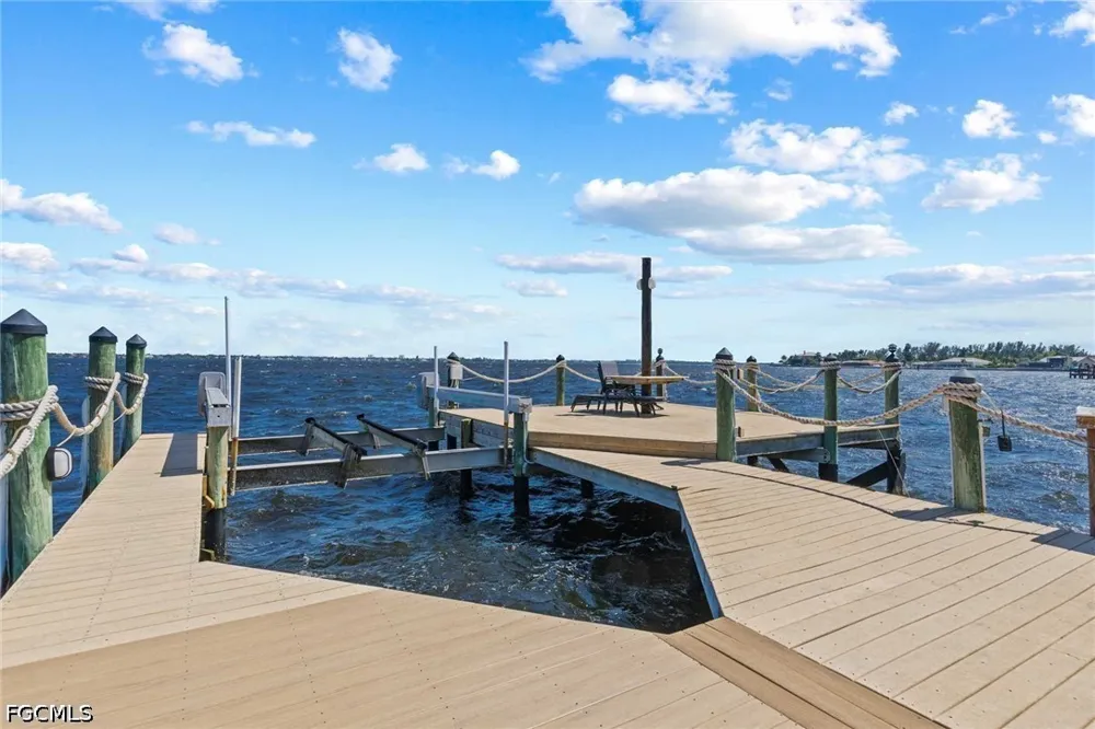 Bayshore Drive Cape Coral, FL 33904