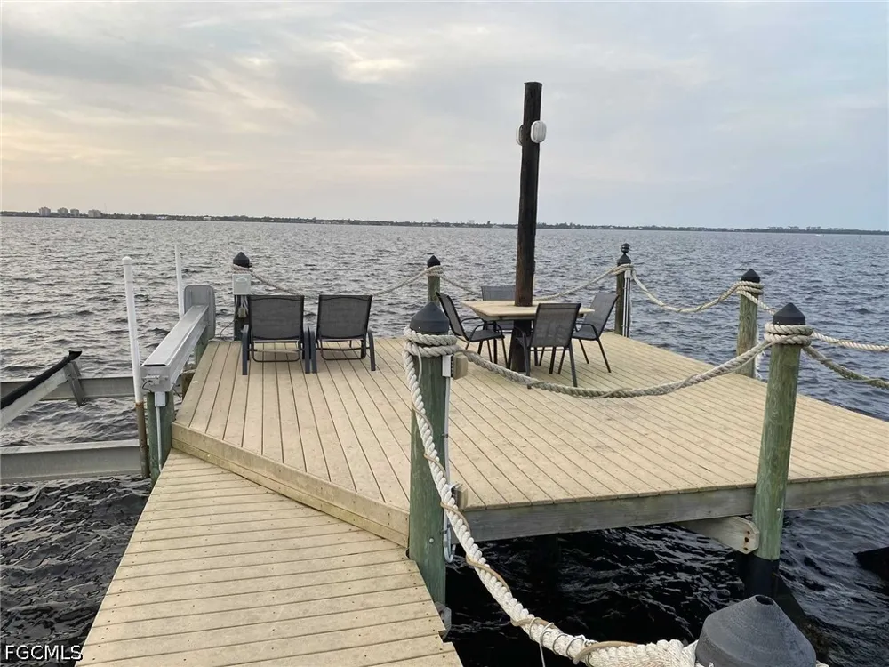 Bayshore Drive Cape Coral, FL 33904