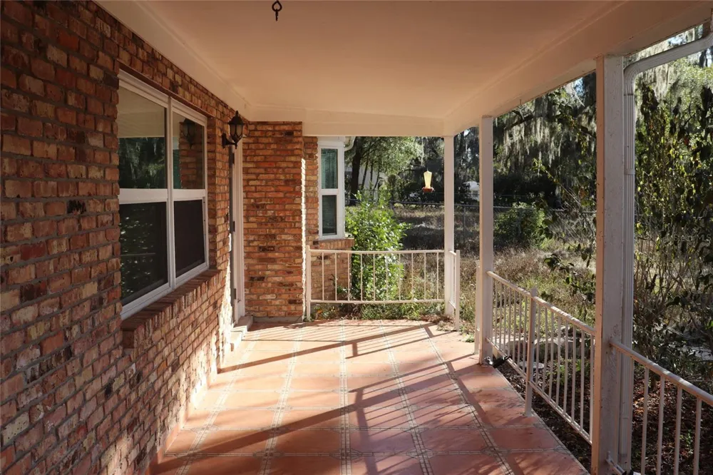 401 S PINE AVENUE Inverness, FL 34452