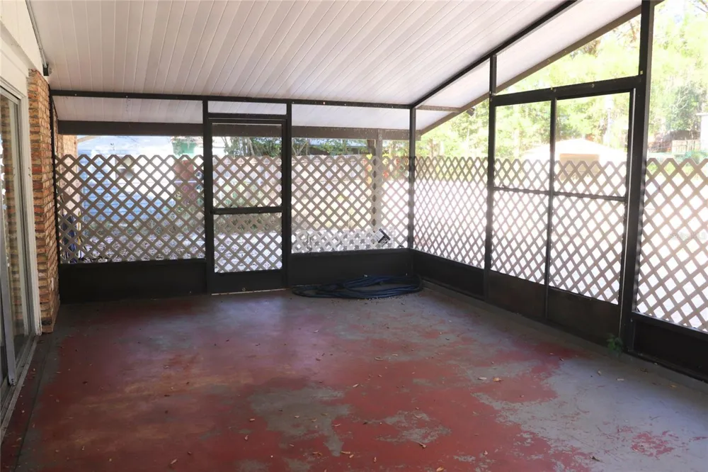 401 S PINE AVENUE Inverness, FL 34452