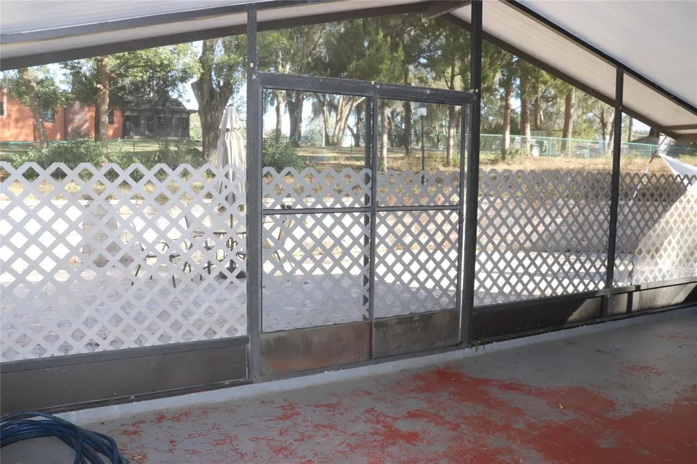 401 S PINE AVENUE Inverness, FL 34452