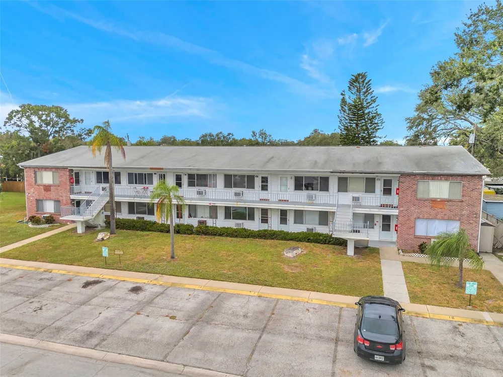 2366 SHELLEY STREET #10 Clearwater, FL 33765