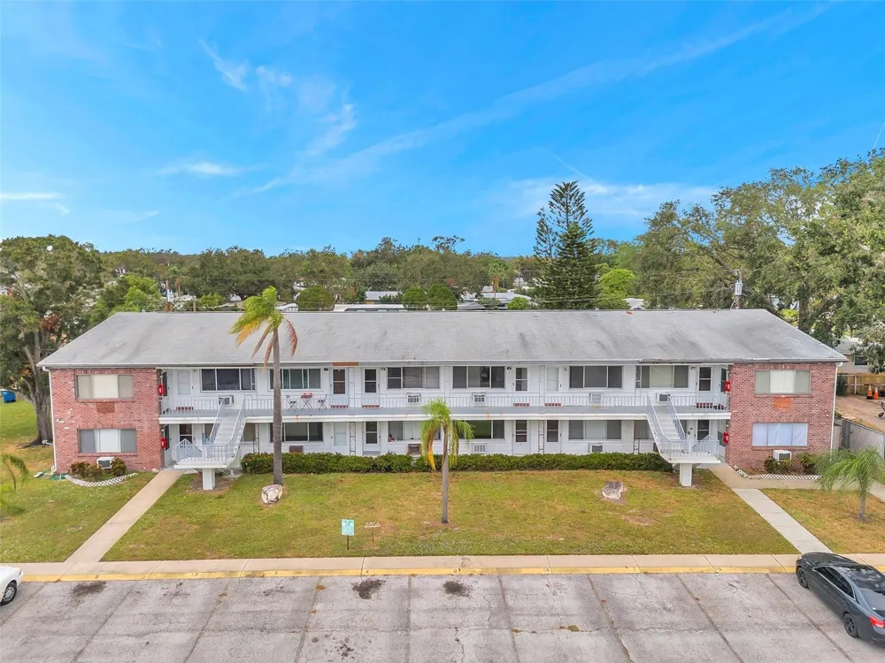 2366 SHELLEY STREET #10 Clearwater, FL 33765