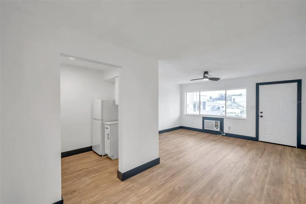 2366 SHELLEY STREET #10 Clearwater, FL 33765