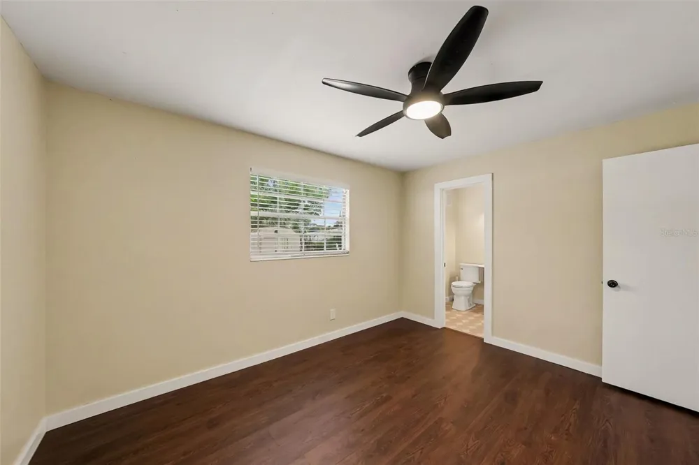 4733 W WISCONSIN AVENUE Tampa, FL 33616