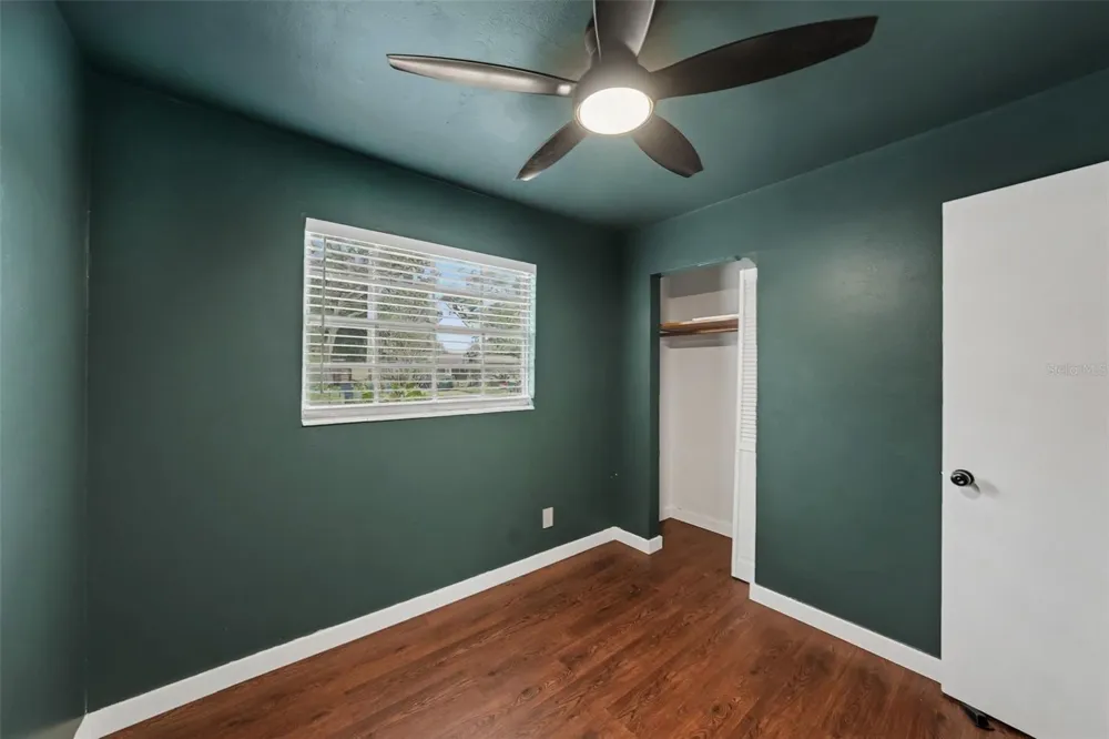 4733 W WISCONSIN AVENUE Tampa, FL 33616