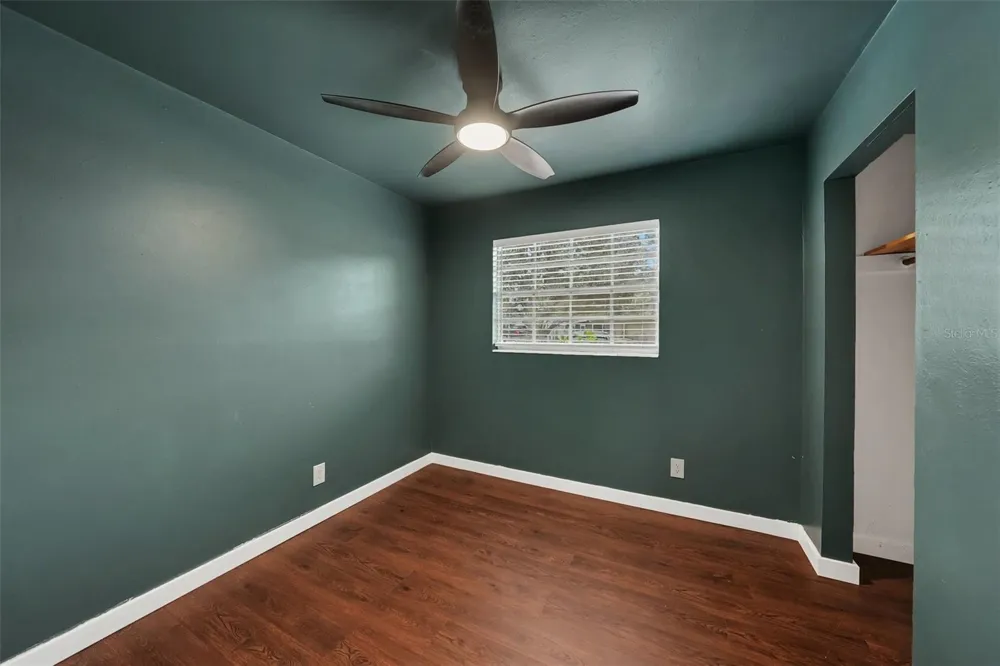 4733 W WISCONSIN AVENUE Tampa, FL 33616