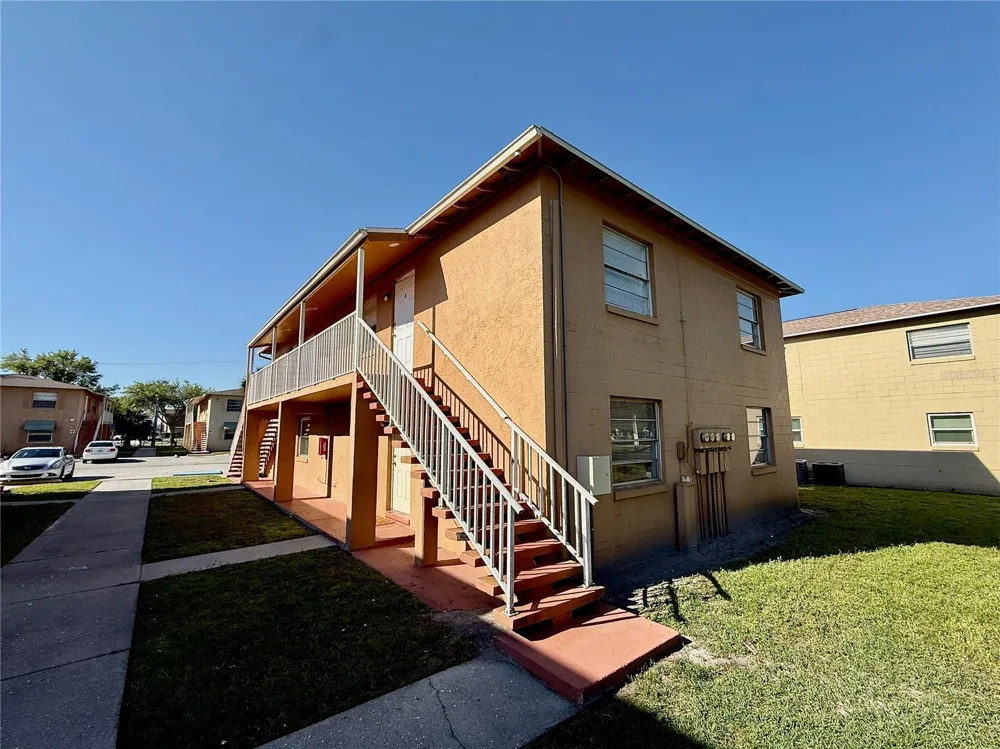 733 MICHIGAN COURT #4 St Cloud, FL 34769