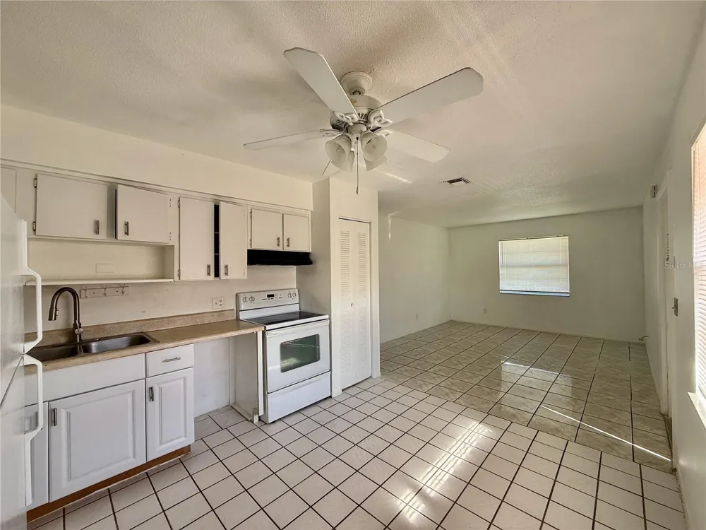733 MICHIGAN COURT #4 St Cloud, FL 34769