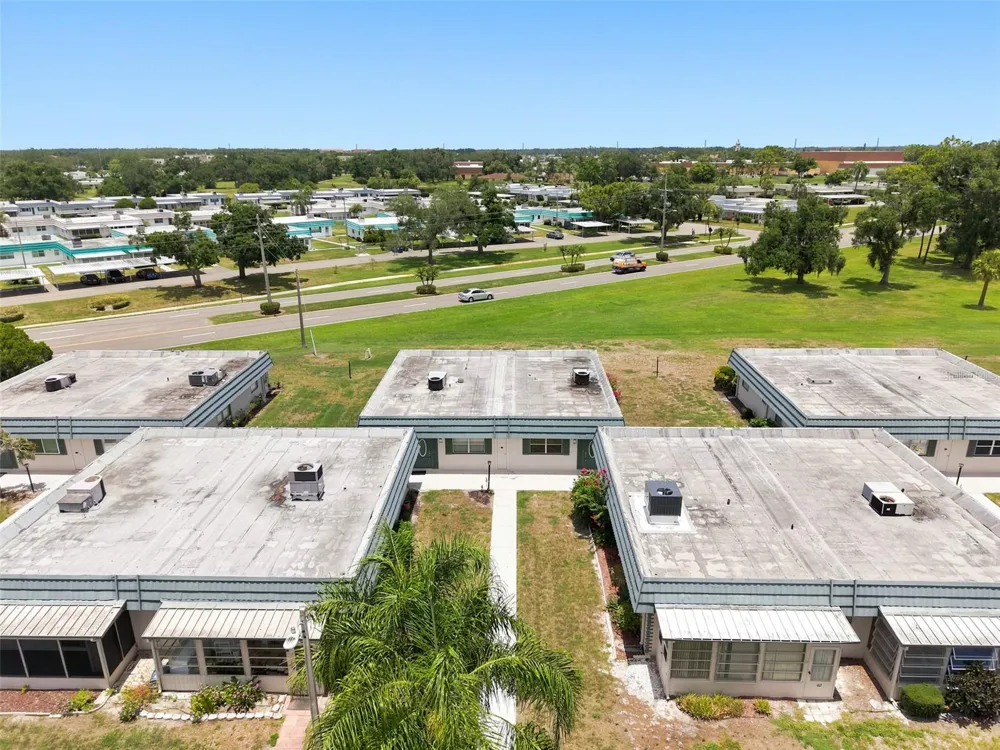 1811 BEDFORD LANE #163 Sun City Center, FL 33573