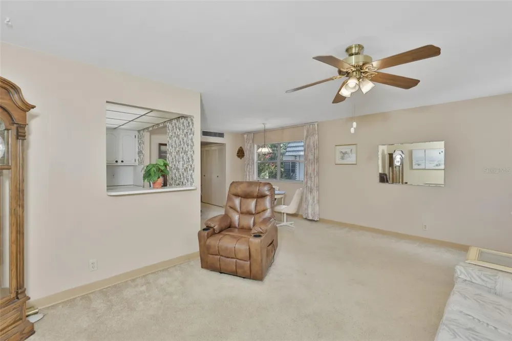 1811 BEDFORD LANE #163 Sun City Center, FL 33573