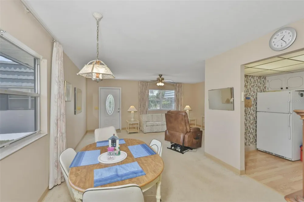 1811 BEDFORD LANE #163 Sun City Center, FL 33573