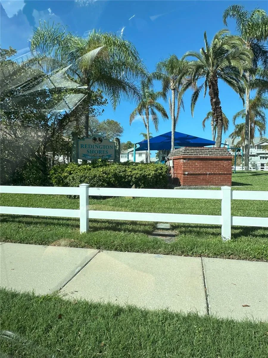 181st AVE W Redington Shores, FL 33708