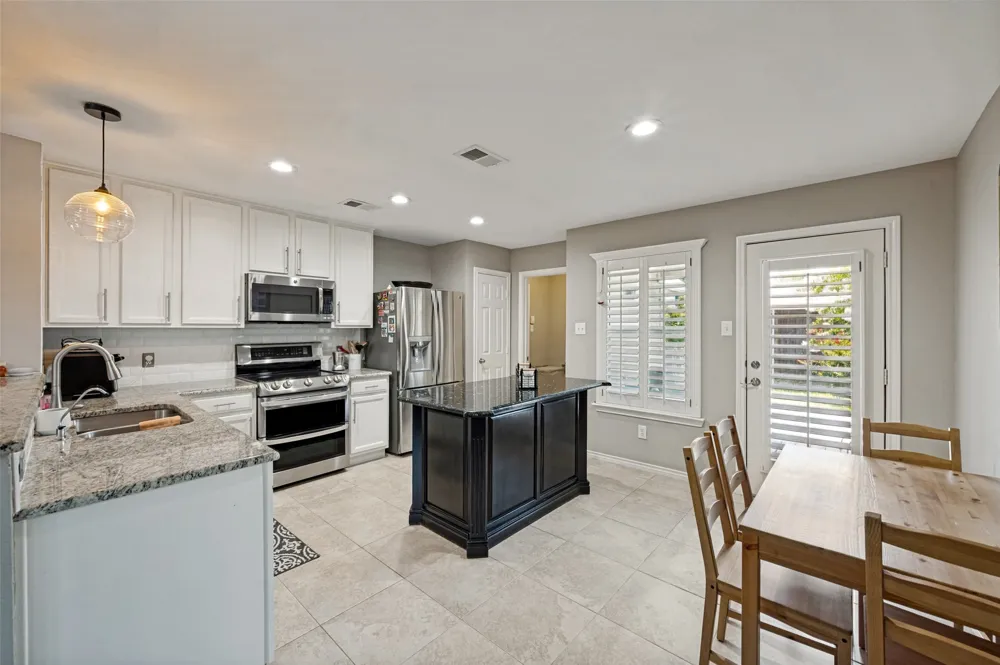 8920 Stewart Street Cross Roads, TX 76227