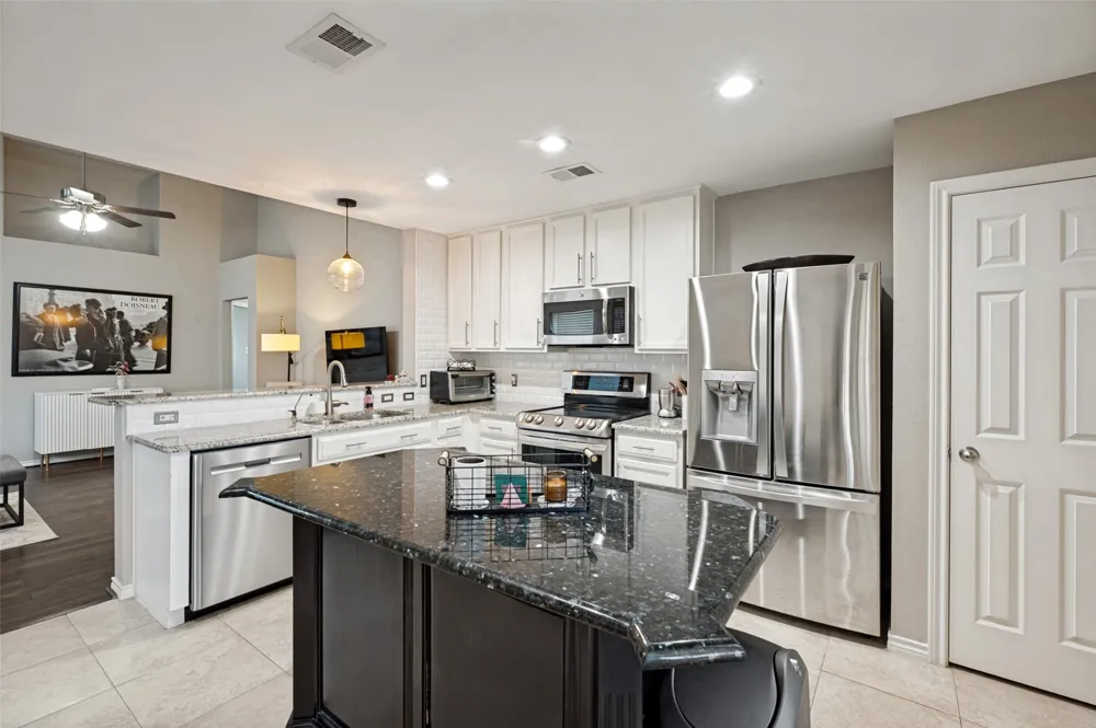 8920 Stewart Street Cross Roads, TX 76227
