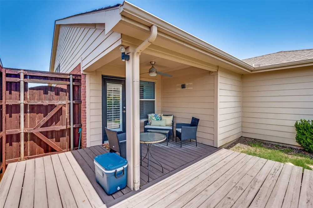 8920 Stewart Street Cross Roads, TX 76227