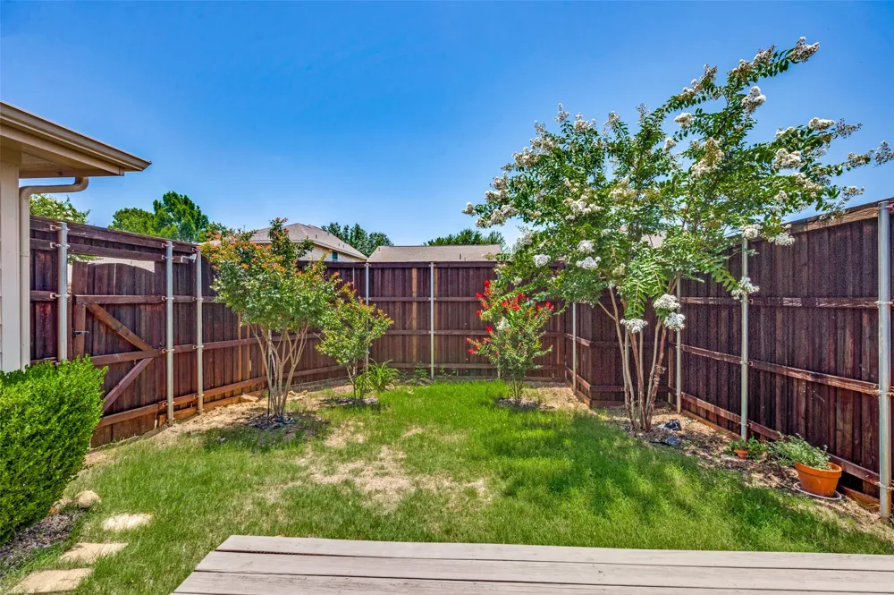8920 Stewart Street Cross Roads, TX 76227