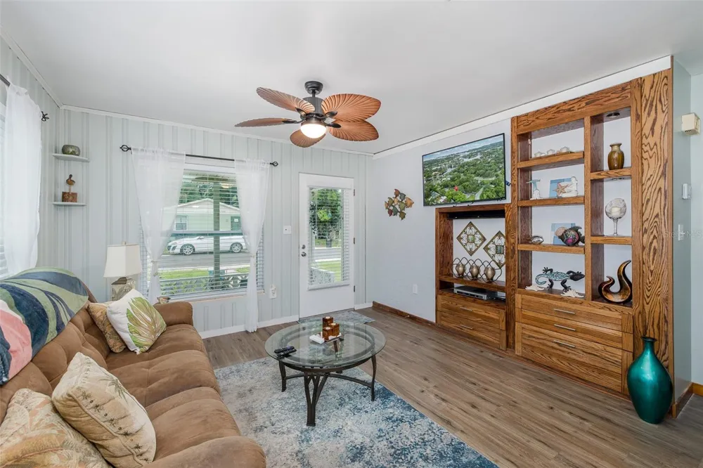 5708 HOMECREST ROAD New Port Richey, FL 34652
