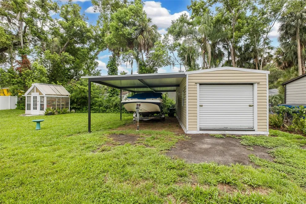 5708 HOMECREST ROAD New Port Richey, FL 34652