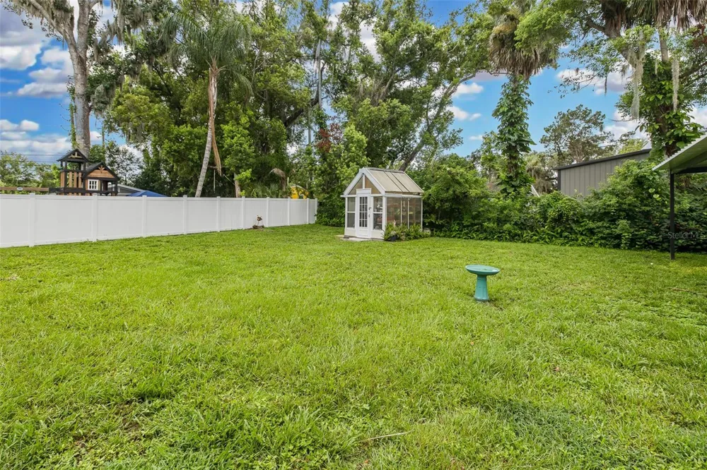 5708 HOMECREST ROAD New Port Richey, FL 34652