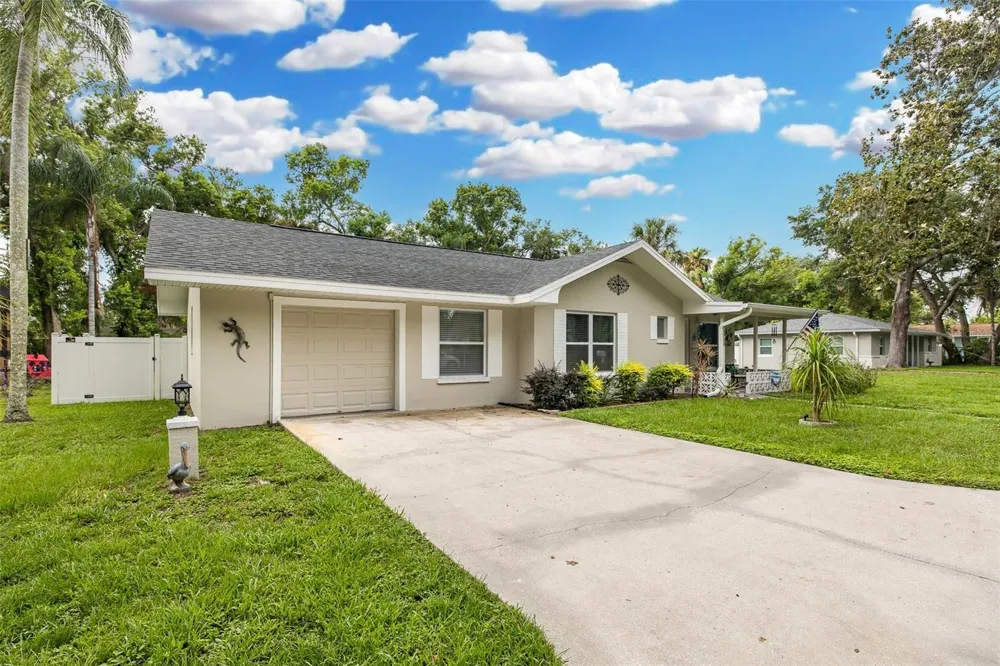 5708 HOMECREST ROAD New Port Richey, FL 34652