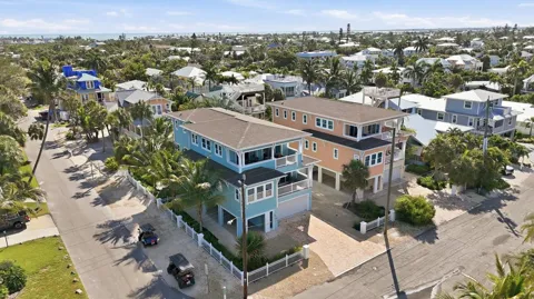 115 AQUA LANE