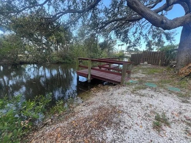 321 RAVENNA STREET Nokomis, FL 34275