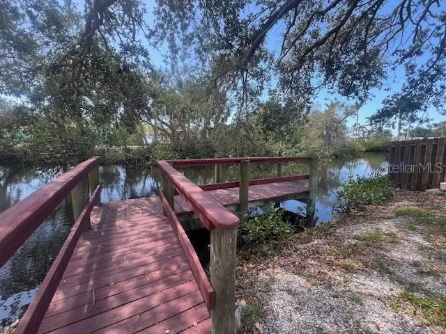 321 RAVENNA STREET Nokomis, FL 34275