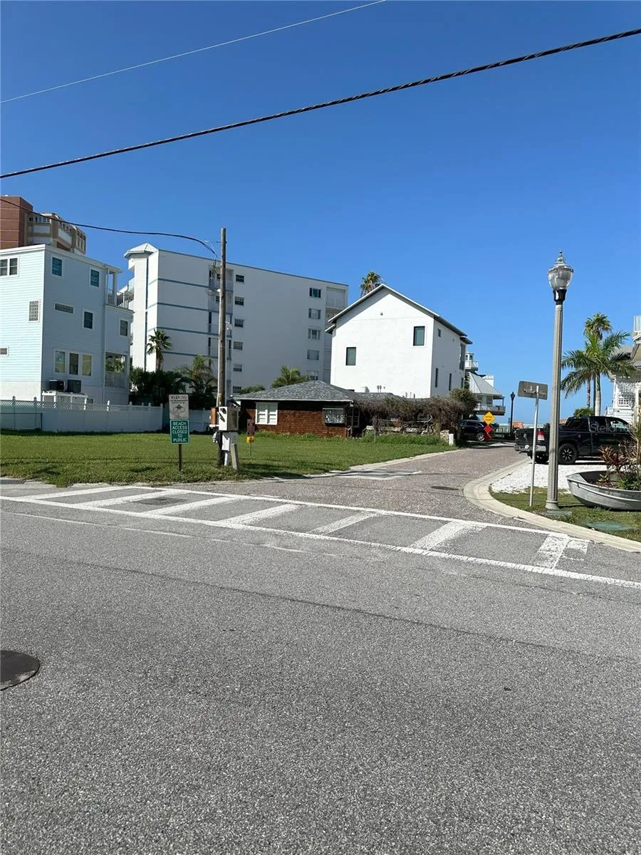 GULF BOULEVARD Redington Shores, FL 33708