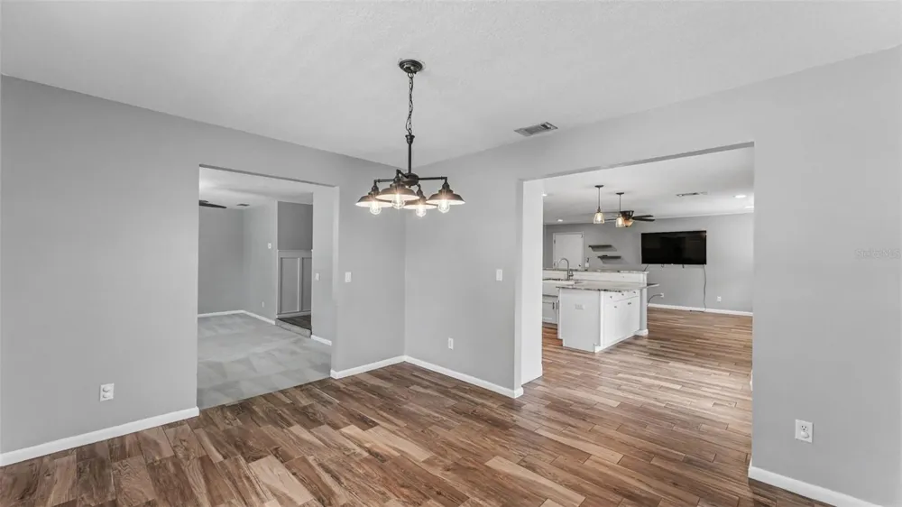 1717 TIERRA ALTA DRIVE Lakeland, FL 33813
