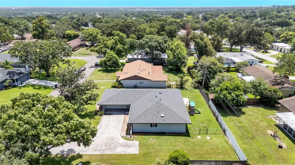 1717 TIERRA ALTA DRIVE Lakeland, FL 33813