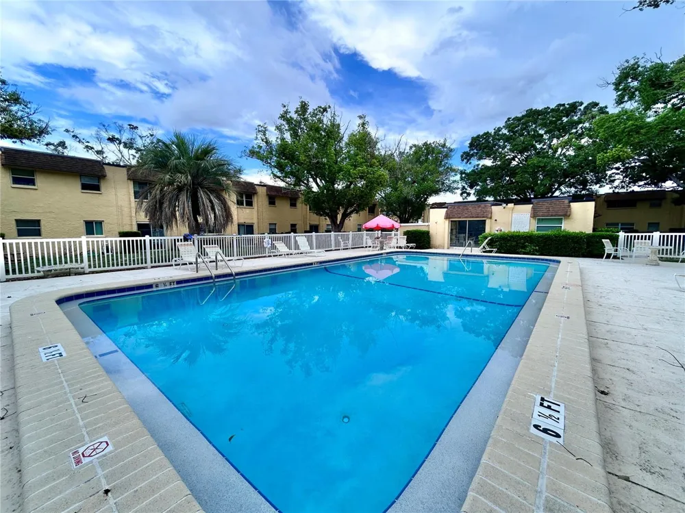 4455 38TH TERRACE #B16 St Petersburg, FL 33714