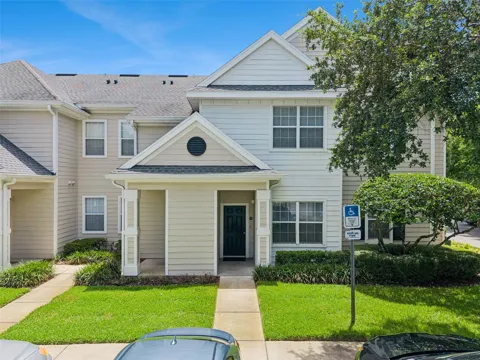 200 SOUTHERN PECAN CIRCLE #104