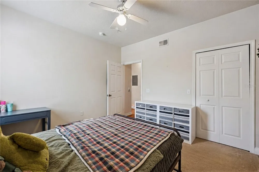 200 SOUTHERN PECAN CIRCLE #104 Winter Garden, FL 34787