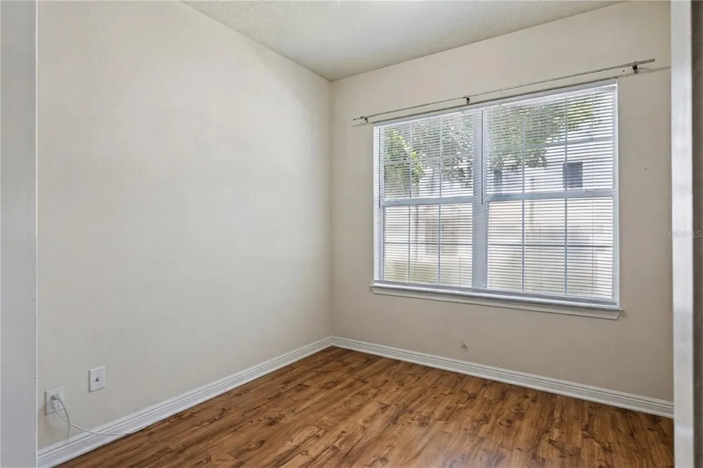 200 SOUTHERN PECAN CIRCLE #104 Winter Garden, FL 34787