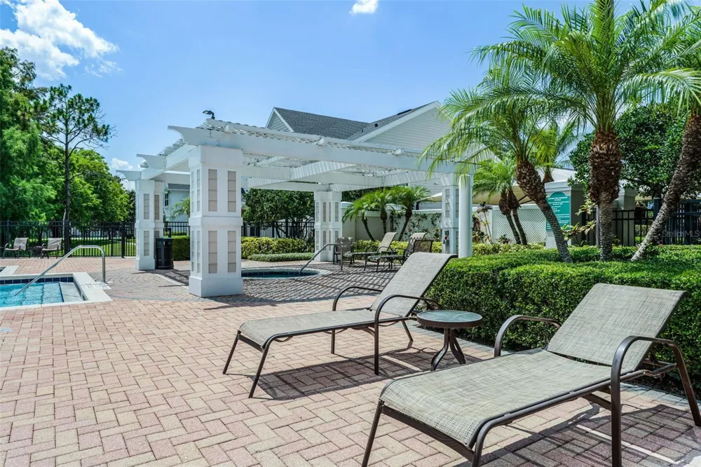 200 SOUTHERN PECAN CIRCLE #104 Winter Garden, FL 34787