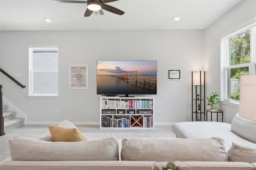 2949 PIER POINTE LANE Clearwater, FL 33760