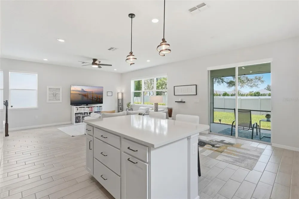 2949 PIER POINTE LANE Clearwater, FL 33760