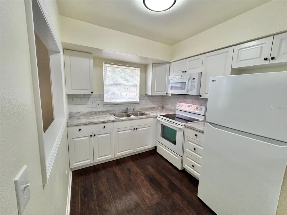 4455 38TH TERRACE #B12 St Petersburg, FL 33714