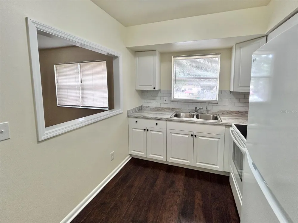 4455 38TH TERRACE #B12 St Petersburg, FL 33714