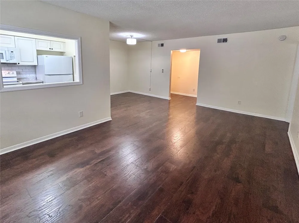 4455 38TH TERRACE #B12 St Petersburg, FL 33714